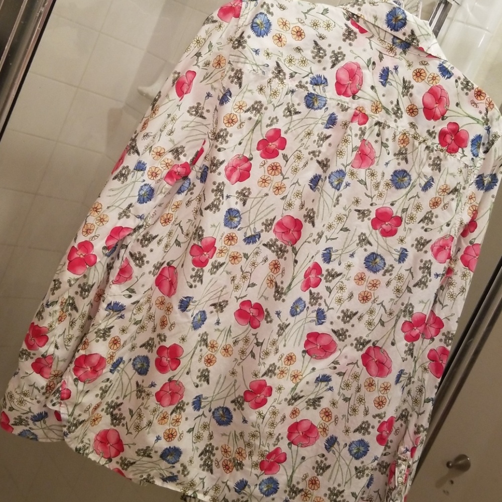 Talbots Spring button down - Picture 3 of 6